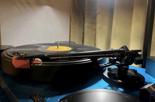  050426.apaxponaSME60 turntable1a.jpg
